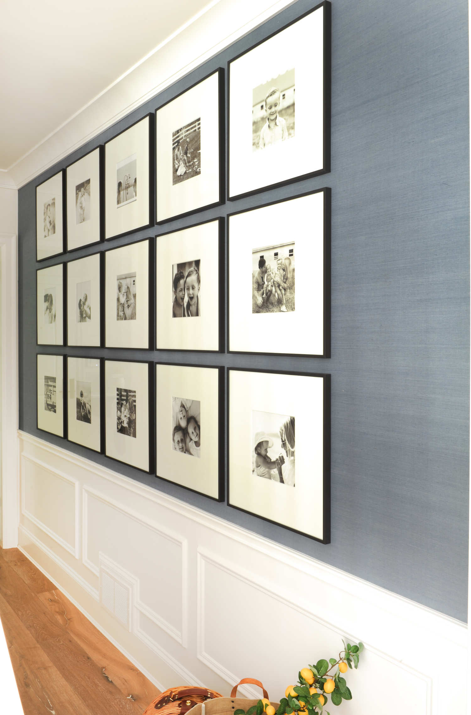 Home Gallery Wall. How to choose the perfect style of gallery wall frames