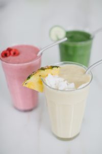 smoothies on counter metal straw