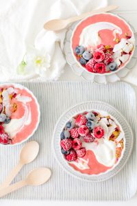 berry smoothie bowls