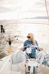 women sailing