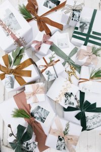 Holiday wrapping paper white with velvet ribbon
