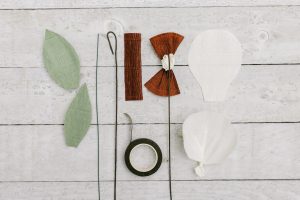 materials for magnolia flowers